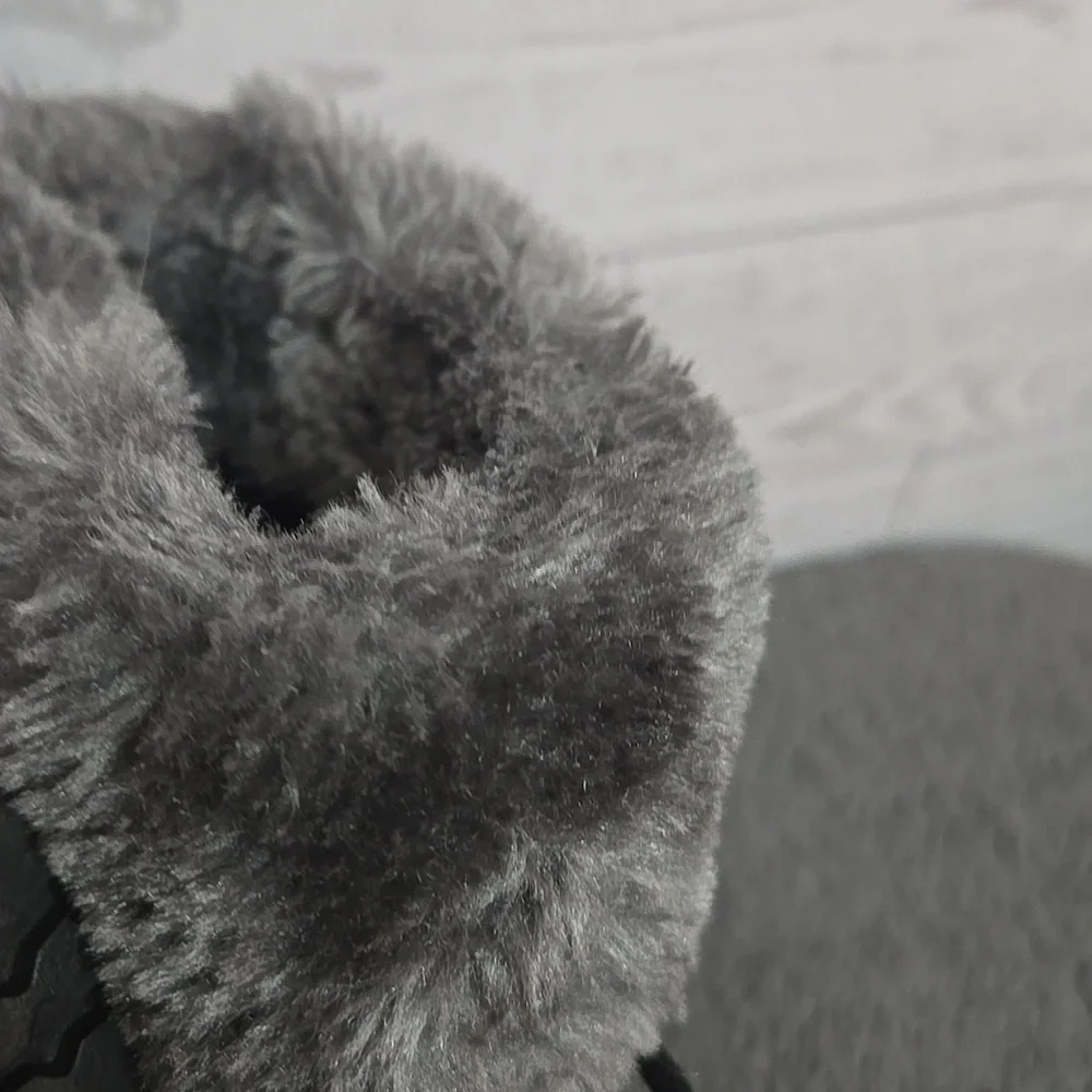 Kids Bebe Fur-Trimmed Winter Boots Sz 2